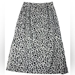LYANER White & Black Leopard Print Midi Skirt - Size‎ L